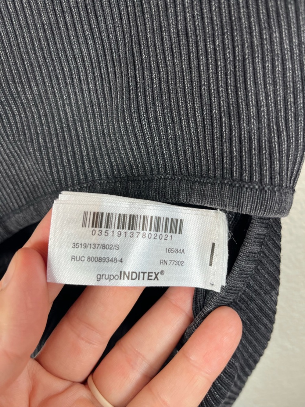 Zara Black Acid Wash Ribbed Cold-Shoulder Cutout Sweater SM - Picture 9 of 11